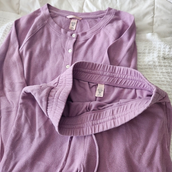 Victoria's Secret pajama set - Picture 2 of 6